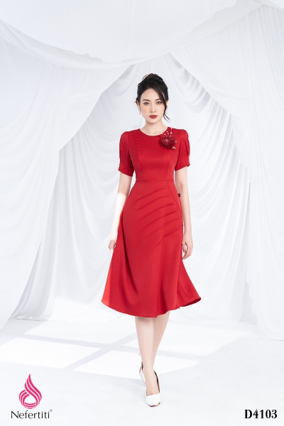 3D4103 - ĐẦM ĐỎ ĐÍNH HOA TRANG TRÍ