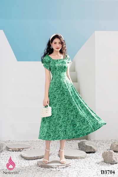 1D3704 - ĐẦM HOA NHÍ VAI LỆCH