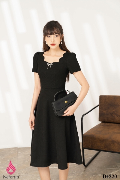 3D4220 - ĐẦM CỔ VUÔNG ĐÍNH NƠ