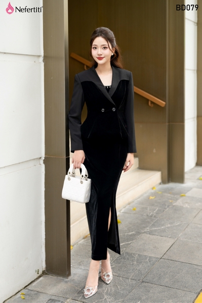 3BD079 - Bộ Đầm Nhung Đen Sang Trọng