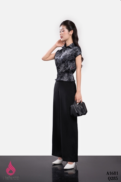 1A1681 - SƠ MI ĐEN HỌA TIẾT