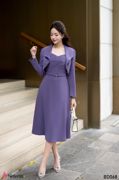 3BD068  - SÉT ĐẦM TÍM DÁNG XÒE + ÁO KHOÁC LỬNG TRẺ TRUNG