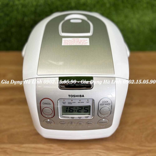 Nồi cơm điện tử Toshiba RC-18NTFV(W), Công suất 800W, Dung tích 1,8 Lít, Lòng nồi hợp kim nhôm cao cấp tráng lớp Titanium chống trầy, Nhập khẩu Thái Lan, Bảo hành 12 tháng