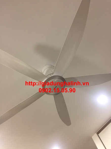 Quạt trần Panasonic 5 cánh F-60TDN, Công suất 37W, Đường kính cánh quạt 150 cm, Điều khiển từ xa, 9 tốc độ gió, Bảo hành 12 tháng tại nhà