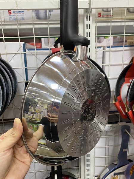 Chảo chiên chống dính Tefal Primary E3090404 - Đường kính 24 cm, Chất liệu inox, Phủ chống dính Titanium, Đáy từ phù hợp với mọi loại bếp