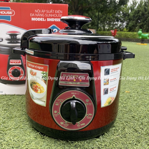Nồi áp suất điện đa năng Sunhouse SHD1552, Công suất 900W, Dung tích 5 lít, Điều khiển núm xoay, Lòng nồi phủ chống dính cao cấp, Đa chức năng nấu nướng, Bảng điều khiển tiếng việt, Bảo hành 12 tháng