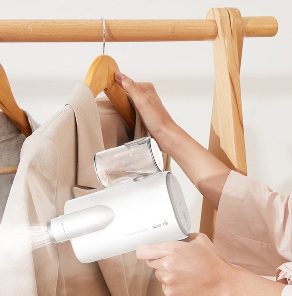 Bàn là điện cầm tay DEERMA HS007 - Hàng chính hãng