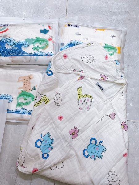 Choàng xô có nón Aden