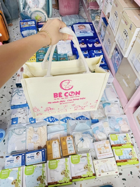Túi cói dễ thương logo Bé Con