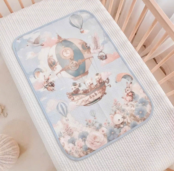Tấm lót chống thấm hoạ tiết cổ tích