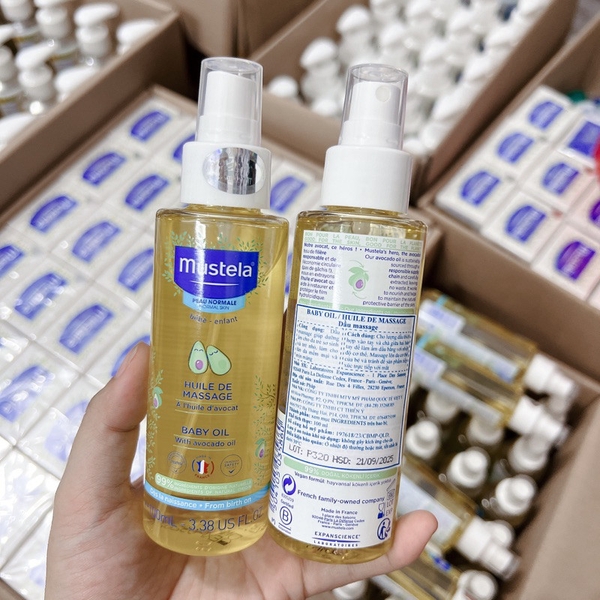Baby oil Mustela
