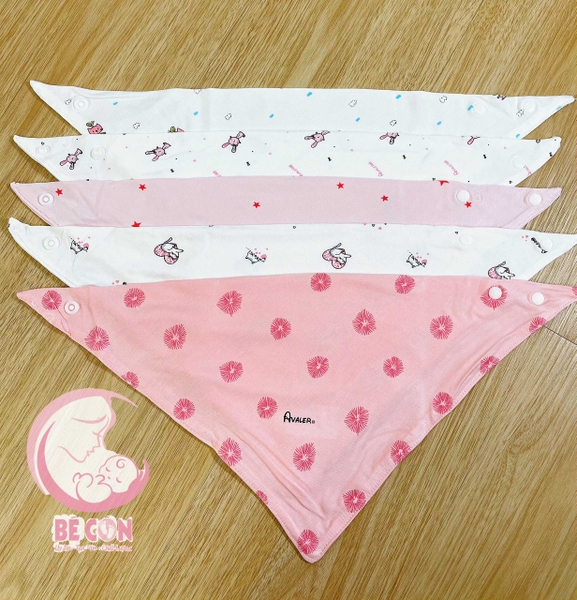 Set 5 yếm tam giác sợi tre Avaler