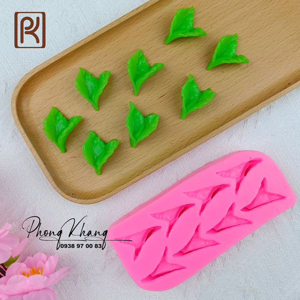 khuon-silicon-lam-rau-cau-hinh-chiec-la-doi