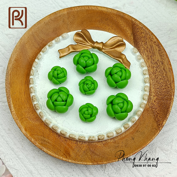 khuon-silicon-hinh-sen-da-tron-nho