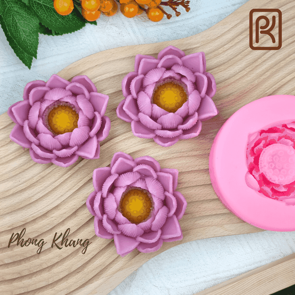 khuon-silicon-4d-lam-rau-cau-hoa-sen-nhieu-tang-lon
