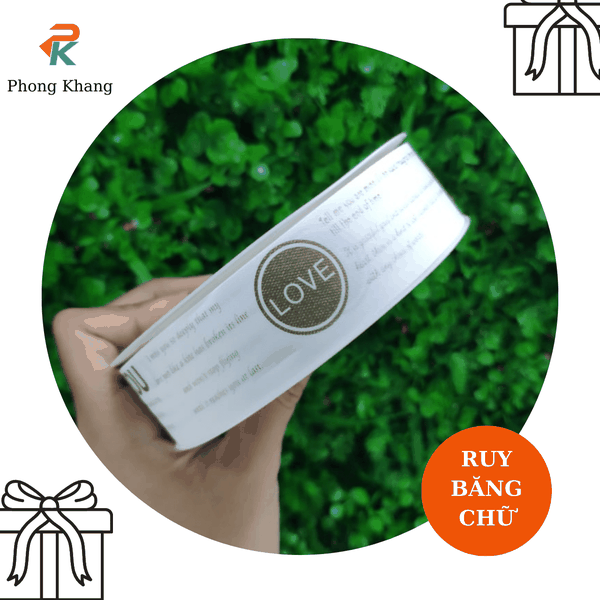 ruy-bang-lua-phong-khang-trang-chu-love-miss-dung-buoc-hop-banh-kem