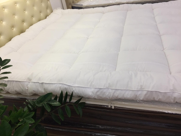 Tấm lót mềm đệm Topper Hanvico