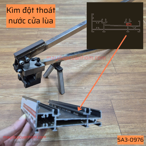 kim-dot-lo-thoat-nuoc-cua-lua-sa3-0976