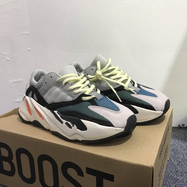 yeezy 700 wave runner rep
