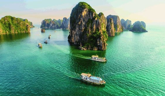 VERT BEST TOUR OF HALONG BAY & BAI TU LONG BAY