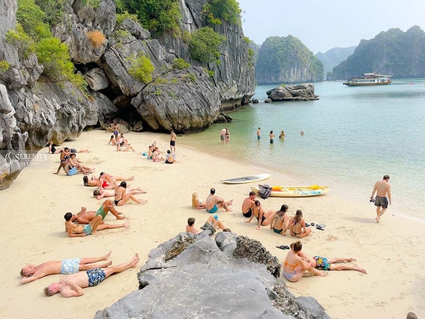 CAT BA ISLAND FULL-DAY ESCAPADE