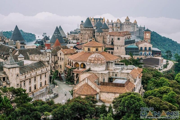 BA NA HILLS & AMAZING GOLDEN BRIDGE FROM CHAN MAY PORT