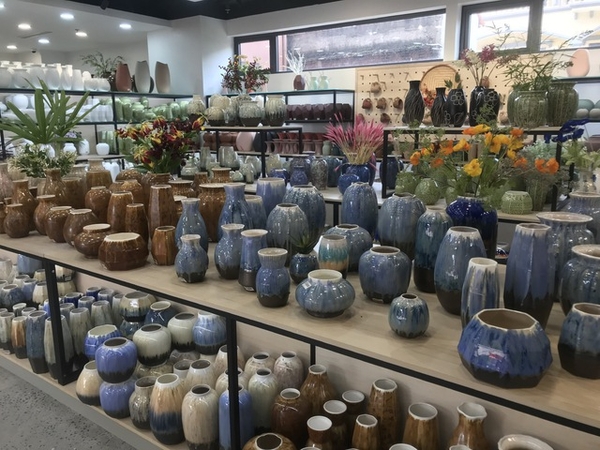 BAT TRANG POTTERY WORKSHOP HALF-DAY TOUR