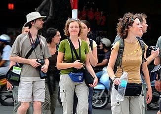 HO CHI MINH CITY HISTORY AND CULTURE TOUR FROM SAI GON PORT