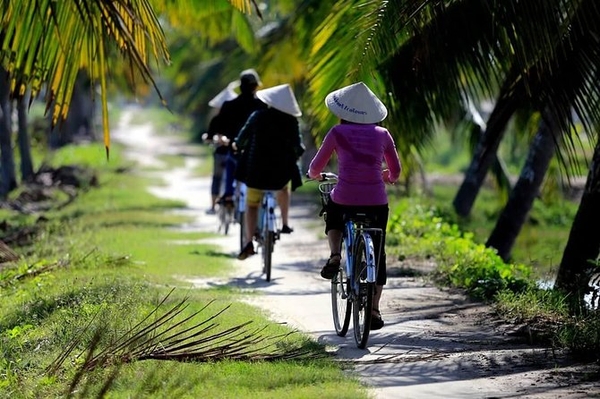 HOI AN COUNTRYSIDE CYCLING WITH LOCAL LIFE TOUR
