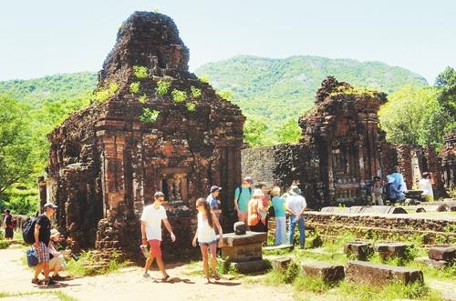 MY SON SANCTUARY AND MARBLE MOUNTAINS FULL-DAY TOUR