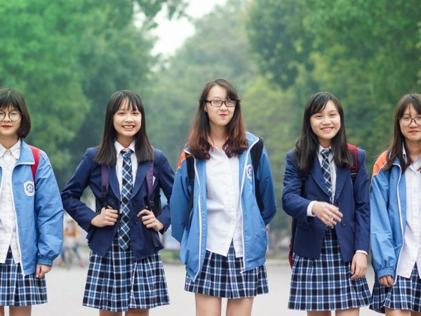Top 100+ Mẫu Áo Khoác Đồng Phục Học Sinh