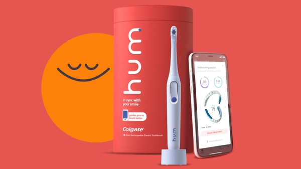 Trên tay bàn chải điện Colgate Hum (Phần 2)