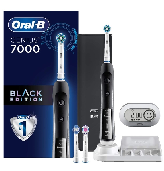 Bàn chải điện Oral-B Pro 7000 Smartseries - Đen