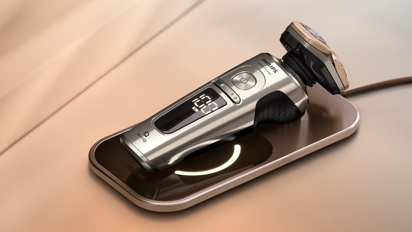 Máy cạo râu Philips Norelco Shaver S9000 Prestige SP9871/13 Bản 2025, trạm sạc Qi, túi đựng