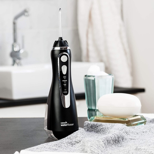 Tăm nước Waterpik WP-562 (Đen) - 6 đầu tăm thay thế