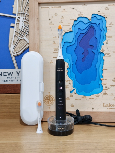 Bàn chải điện Philips Sonicare DiamondClean 9000 (HX9911) hàng trưng bày