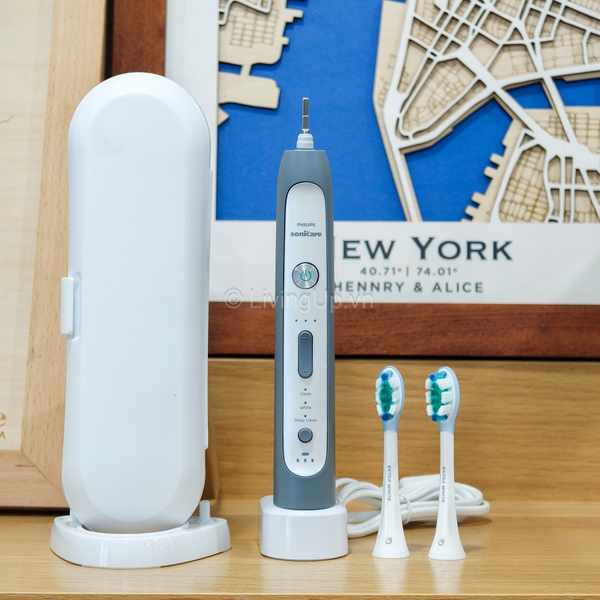 Bàn chải điện Philips Sonicare Flexcare Platium HX9120 hàng trưng bày