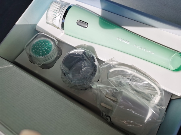 Máy rửa mặt Philips VisaPure Essential (SC5278/13)