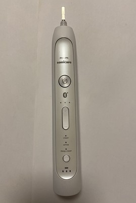 Bàn chải điện Philips Sonicare Flexcare Platium HX9120 hàng trưng bày