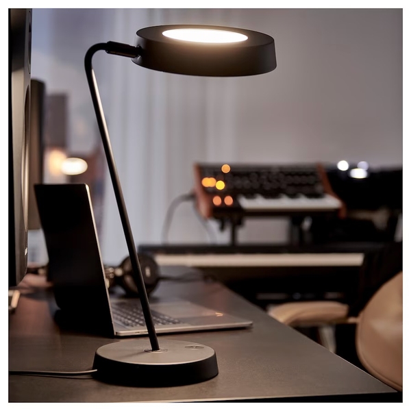 Đèn bàn làm việc Led Ikea OBEGRANSAD (Limited Edition)