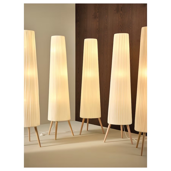 Đèn đứng trang trí phòng khách IKEA ÖKENSAND