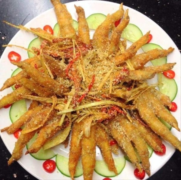 Chân gà Đông Tảo muối
