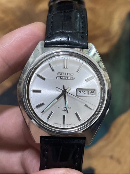 Mã số 60: Đồng hồ Seiko 5 Actus Automatic 21 chân kính - 7019-8010 Made in  Japan (Daini)