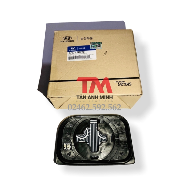 Mặt gương nhỏ xe Universe