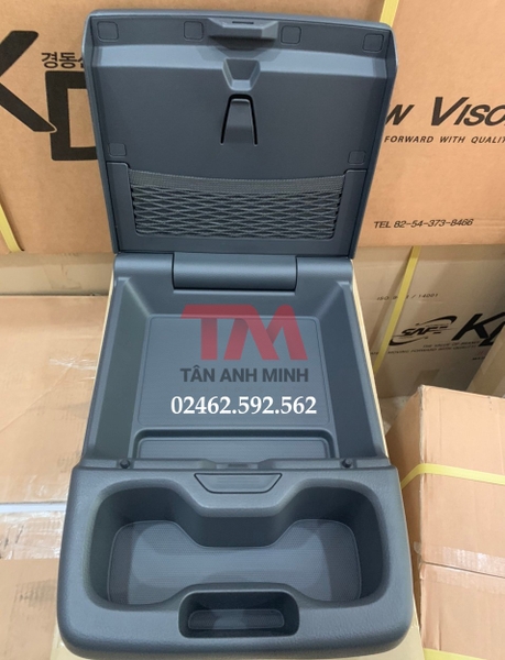 Khay đựng cốc xe Bongo 3, K250