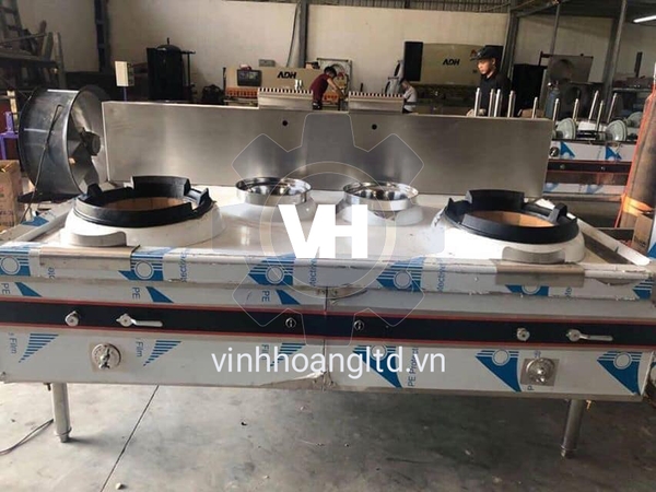 bếp-á-đôi-bầu-nước