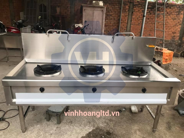 Bếp á 3 họng đốt bằng gas