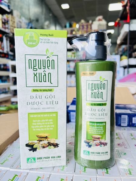 Dầu Gội Đầu Nguyên Xuân 250ml Hương Bưởi (4)