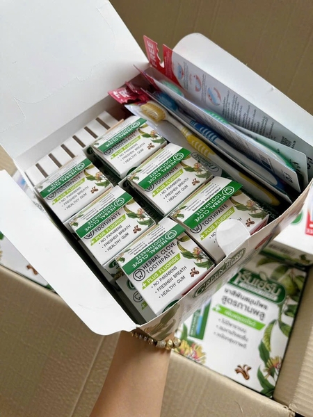 TRẮNG RĂNG GREEN TẶNG KÈM BÀN CHẢI (4)