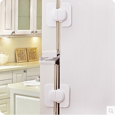 Dụng củ khoá tủ an toàn cho bé Loại Tốt Mẫu Mới (1)